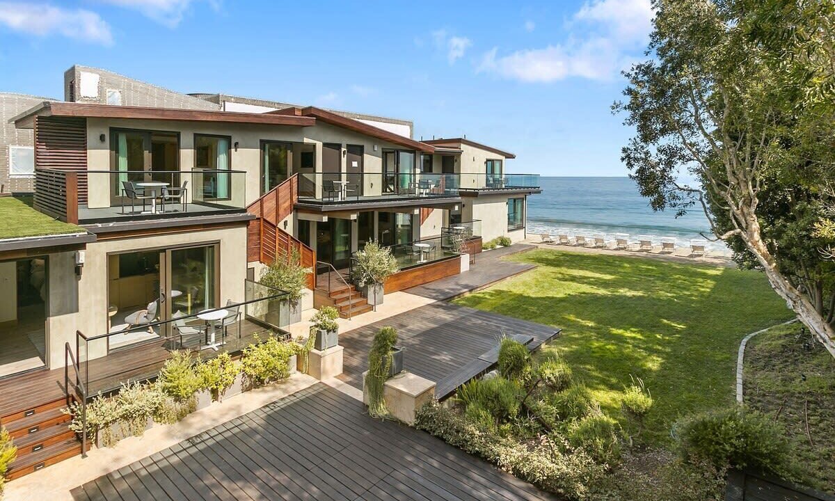 Photo of Others in Eastern Malibu