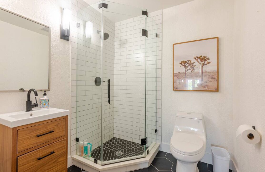 Photo of Bathroom in Lakeway