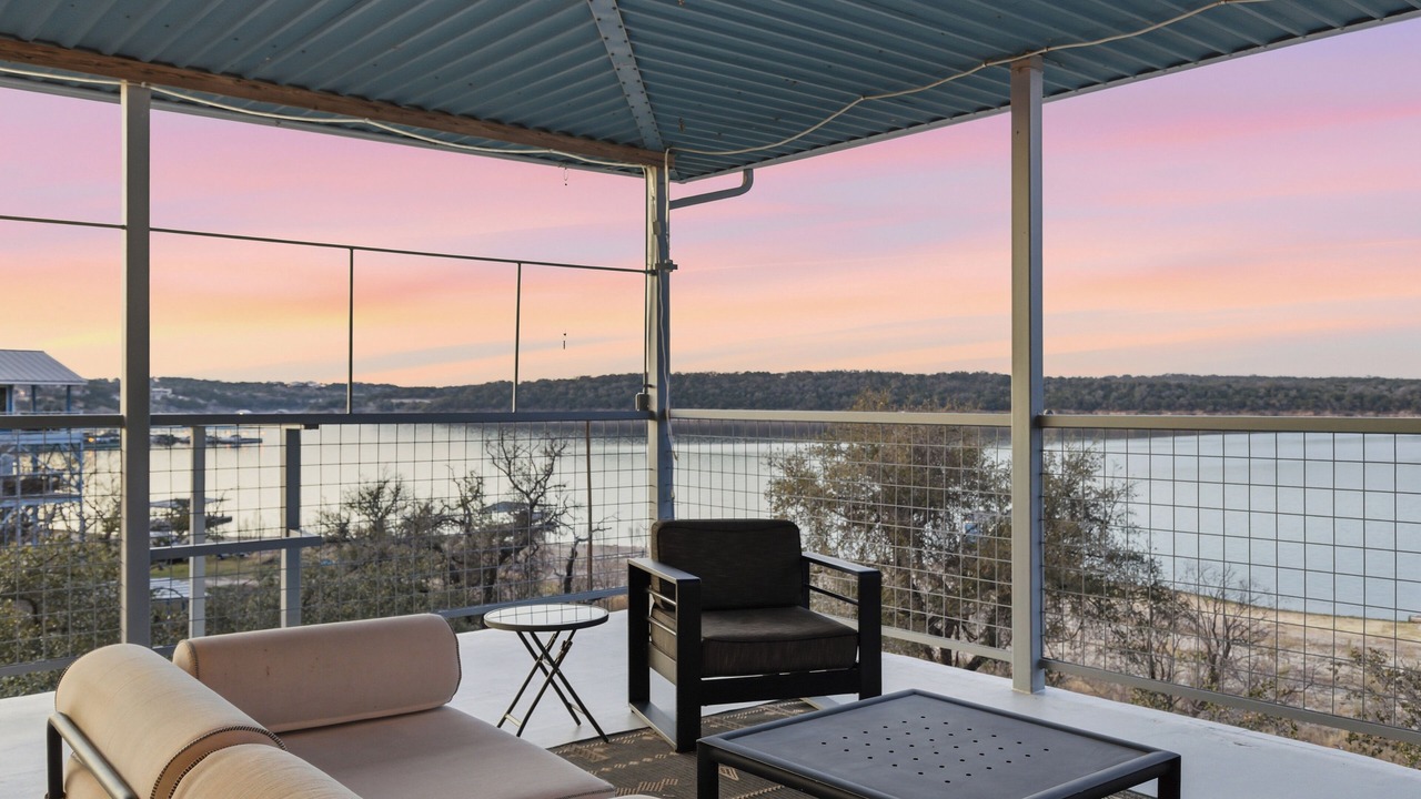 Photo of Patio Balcony in Lakeway
