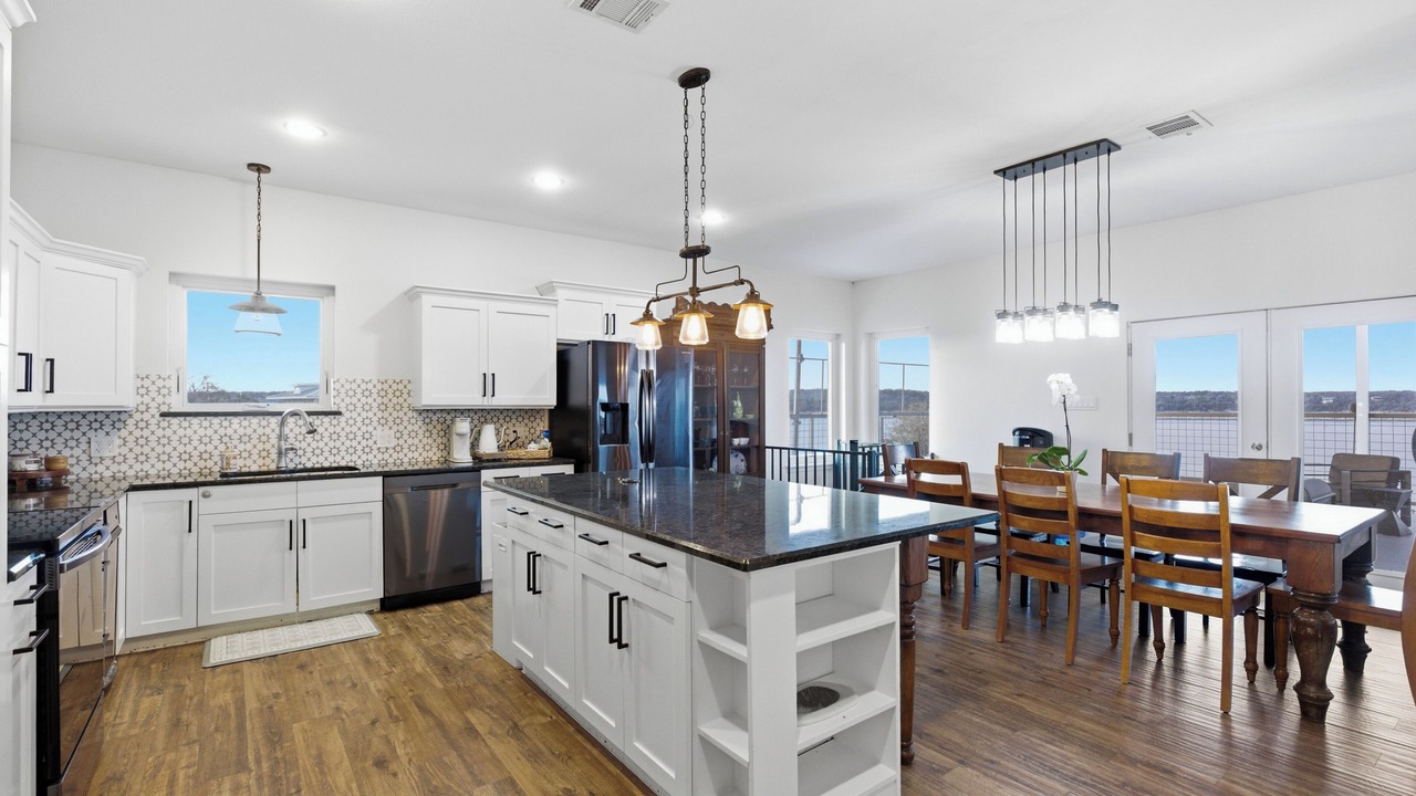 Photo of Kitchen in Lakeway