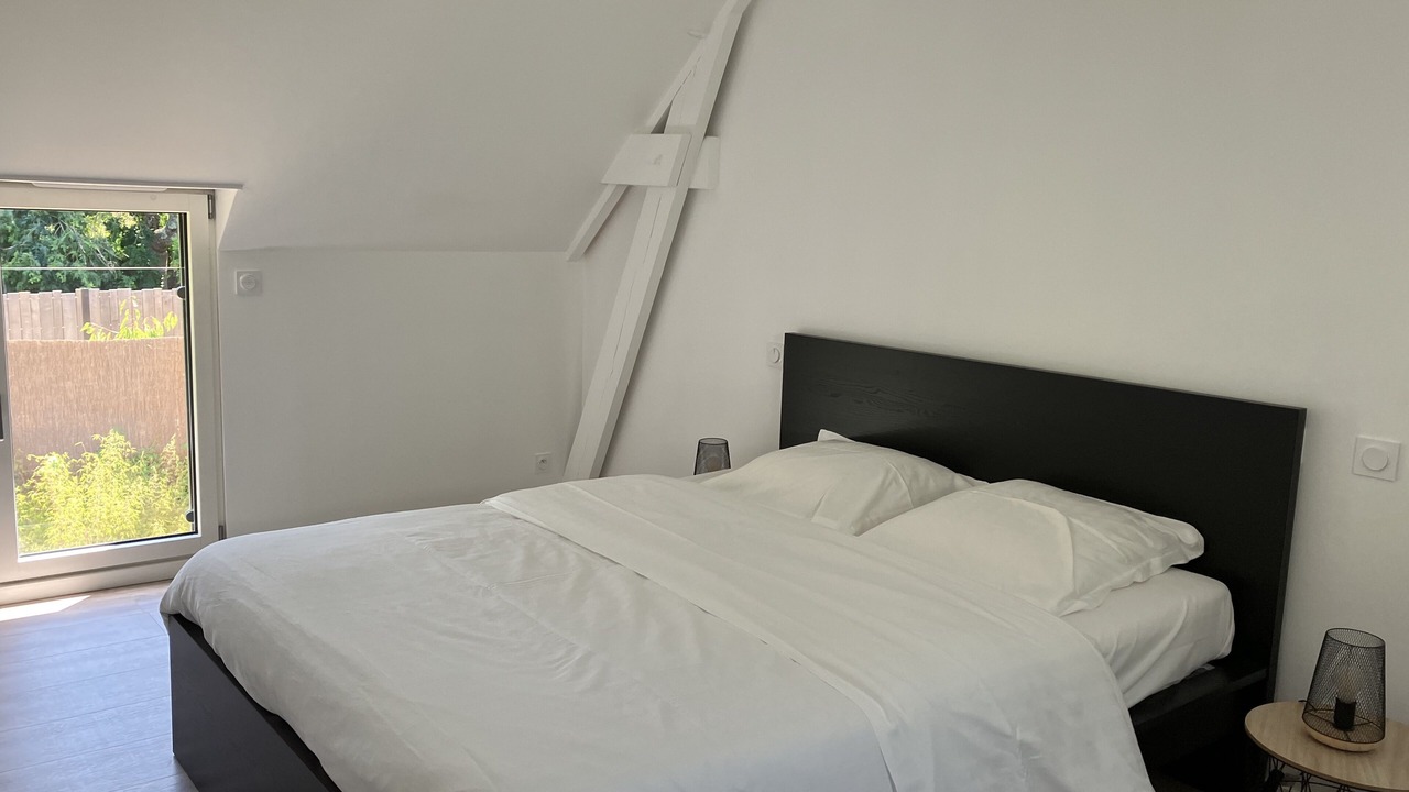 Photo of Bedroom in Le Minihic-sur-Rance