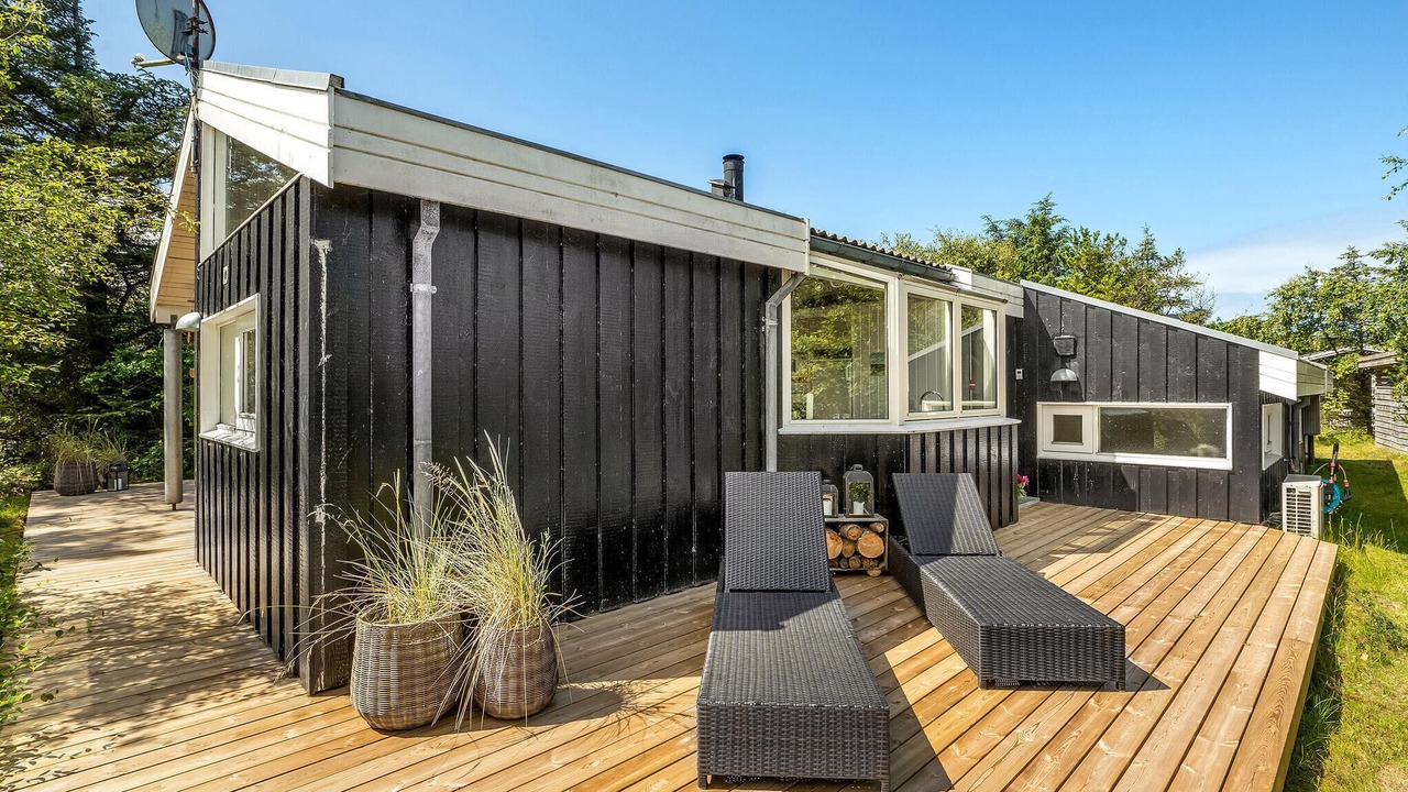 Photo of Others in Agger