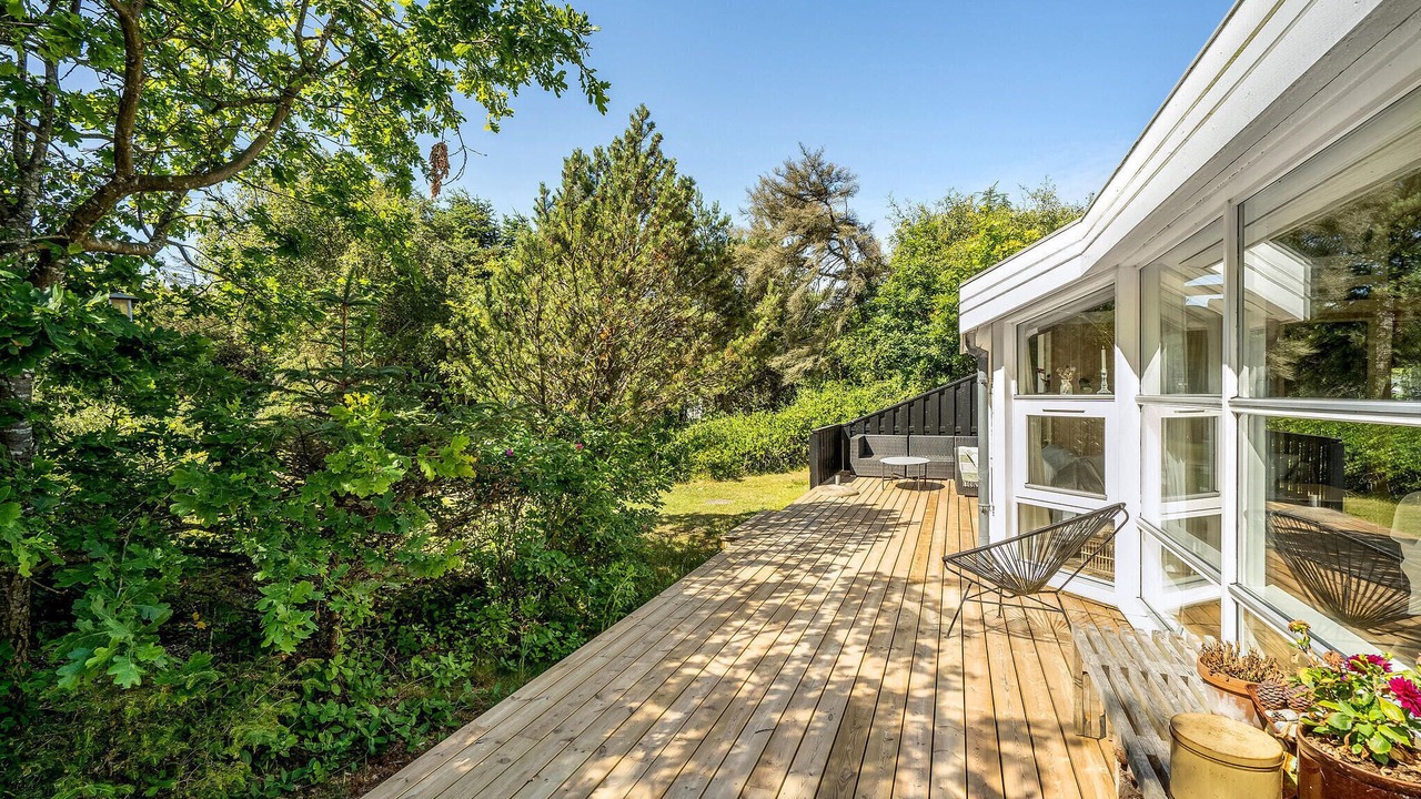 Photo of Others in Agger