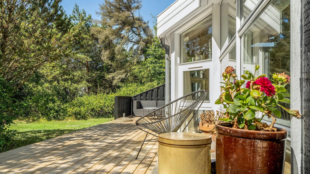 Photo of Others in Agger