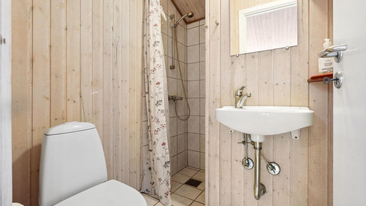 Photo of Bathroom in Torup Strand