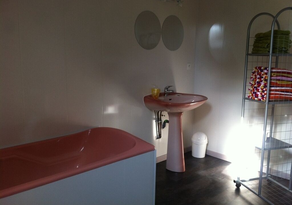 Photo of Bathroom in Montsenelle