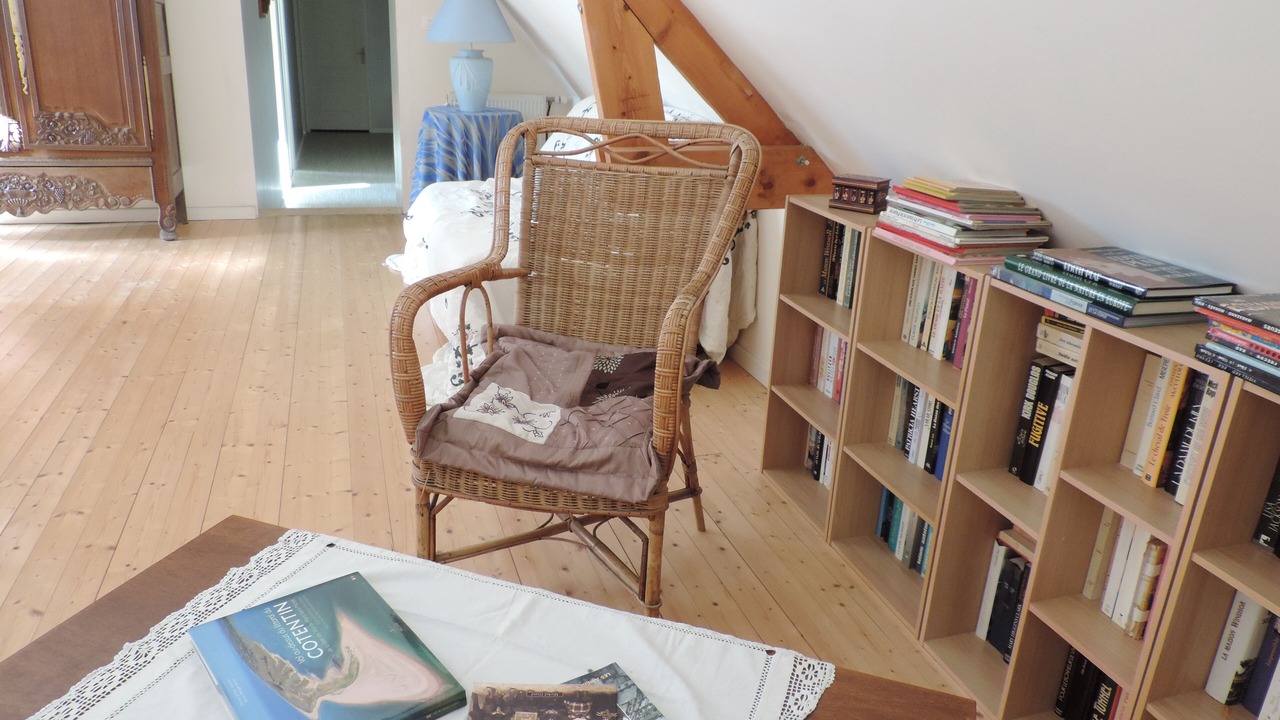 Photo of Bedroom in Montsenelle