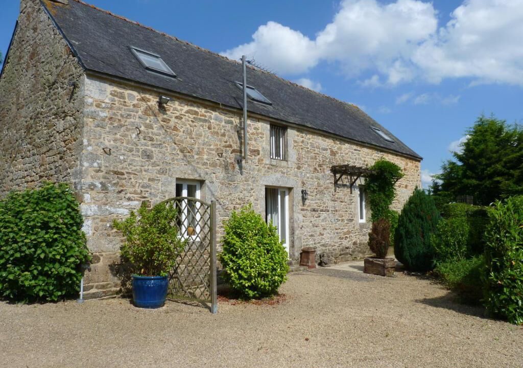 Photo of Outdoor in Guenin