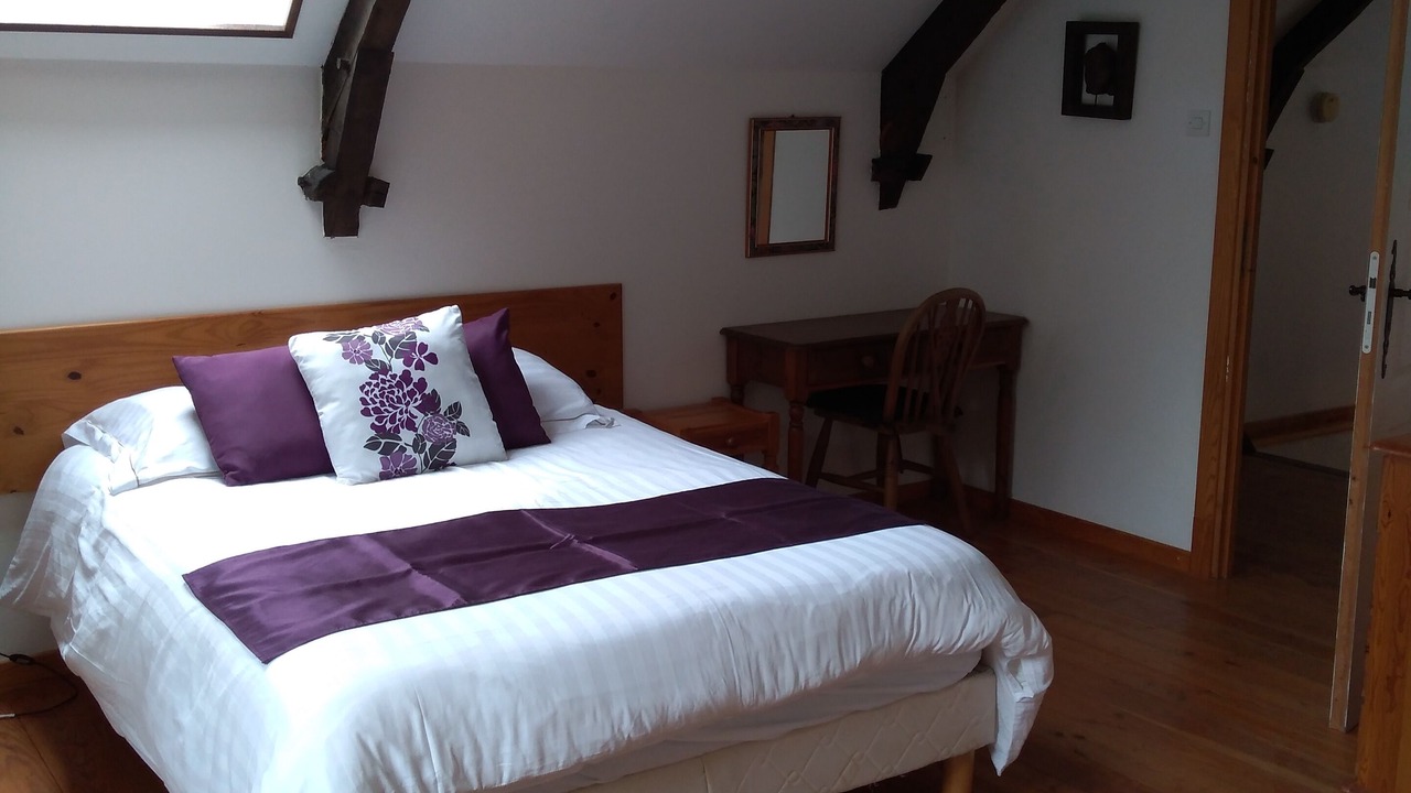 Photo of Bedroom in Guenin