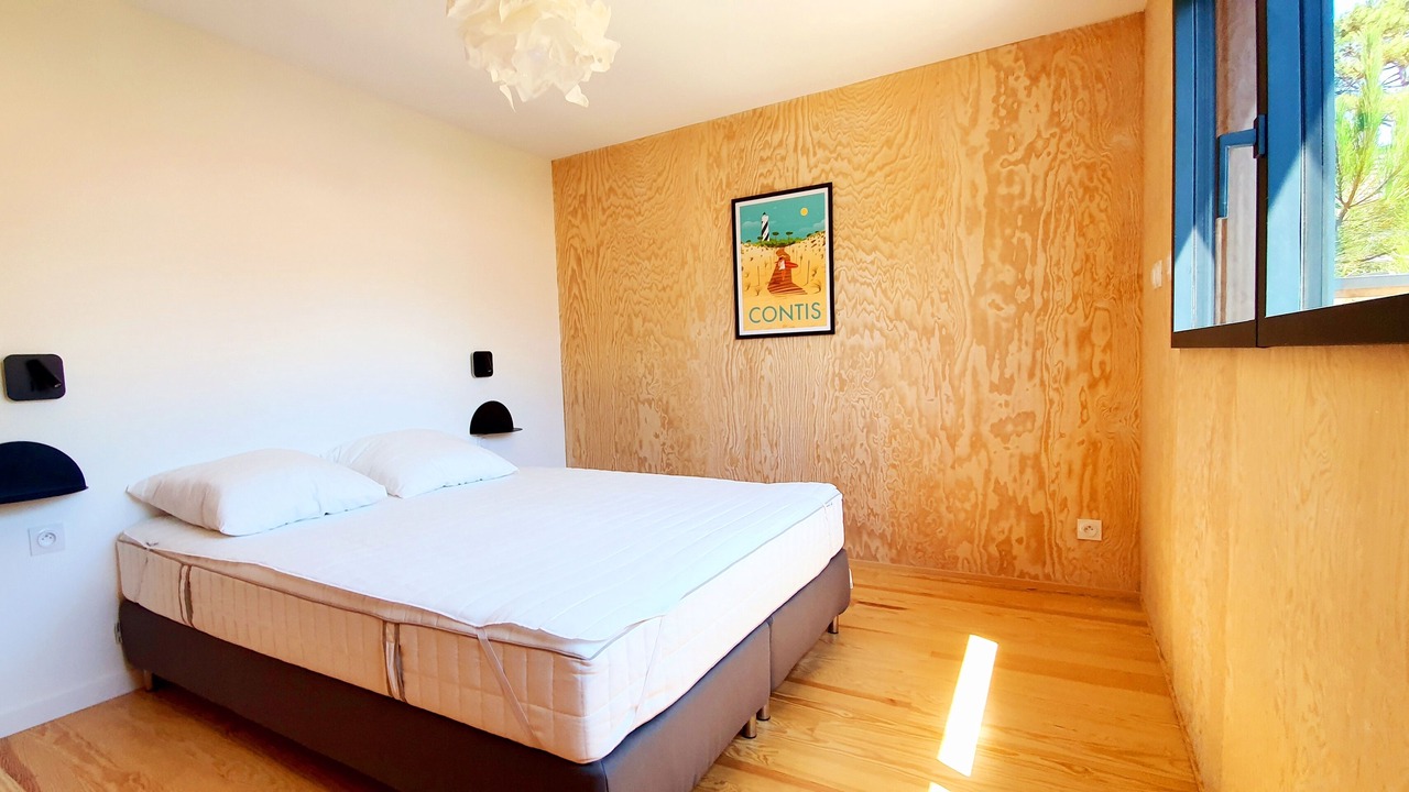 Photo of Bedroom in Lit-et-Mixe