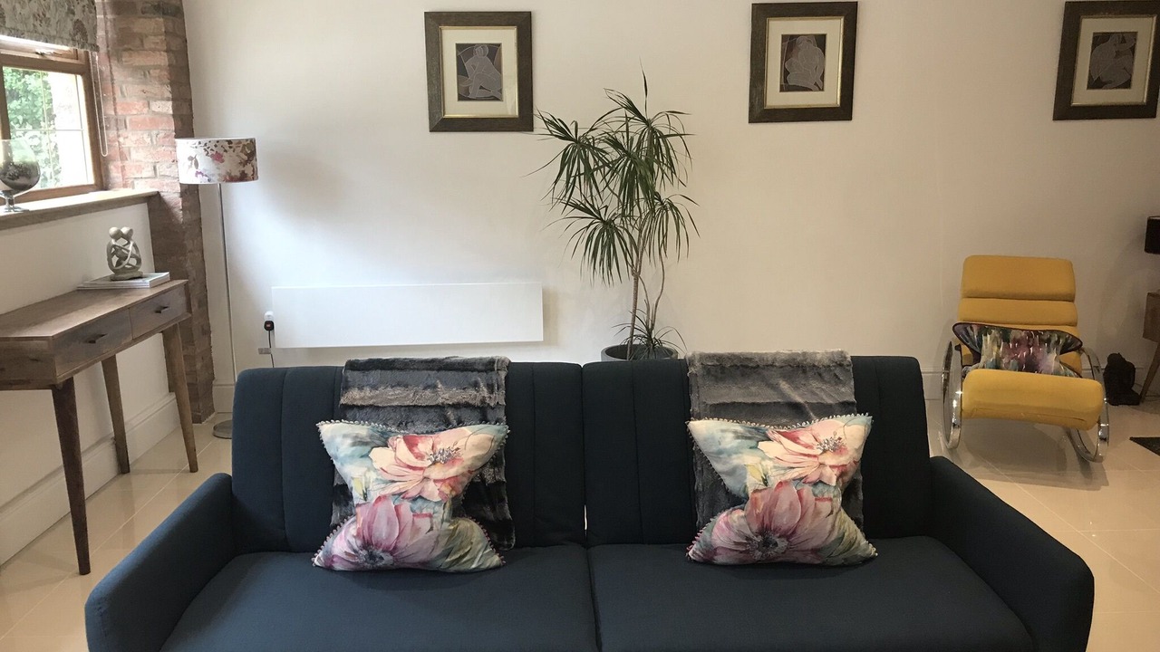 Photo of Livingroom in East Drayton