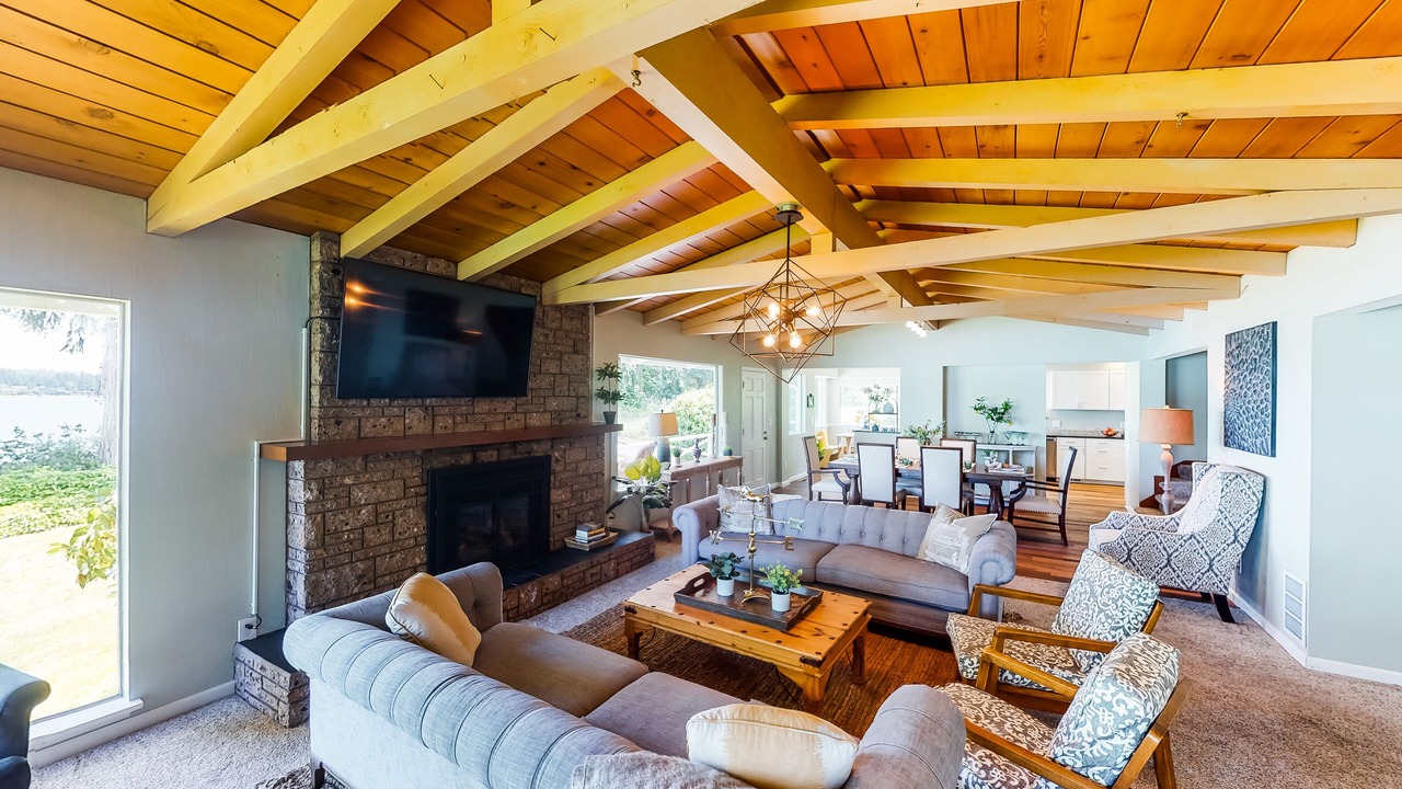 Photo of Livingroom in Poulsbo