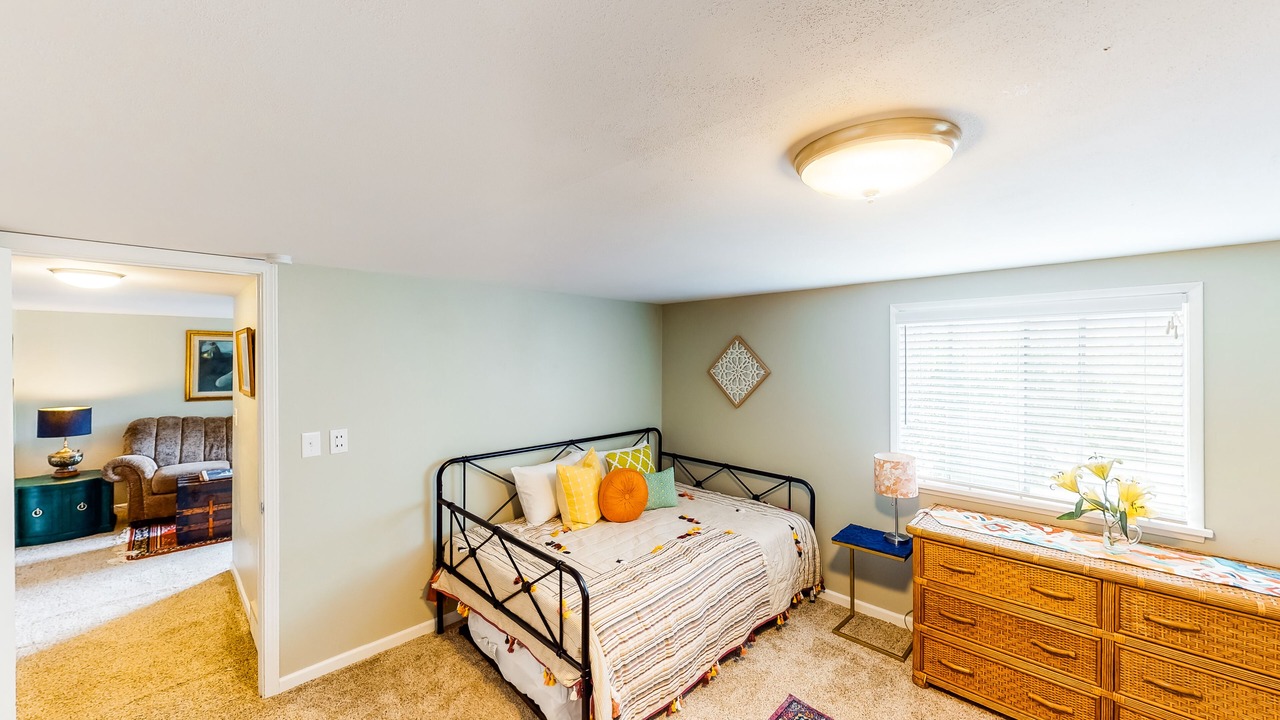 Photo of Bedroom in Poulsbo