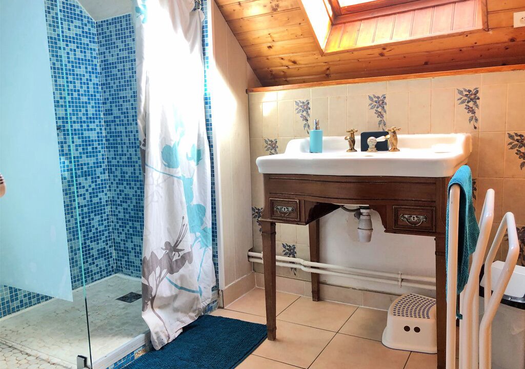 Photo of Bathroom in Pontchateau