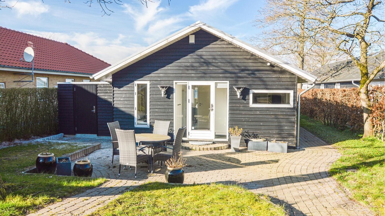 Photo of Others in Sunds