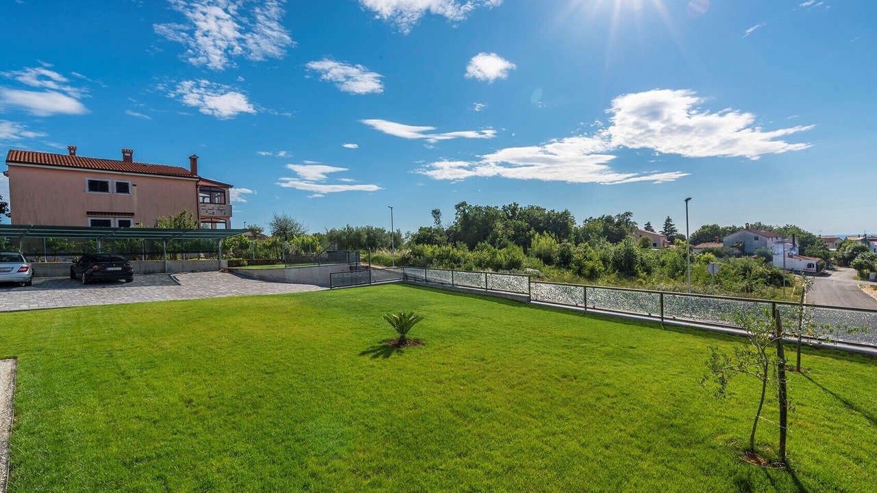 Photo of Outdoor in Gulici
