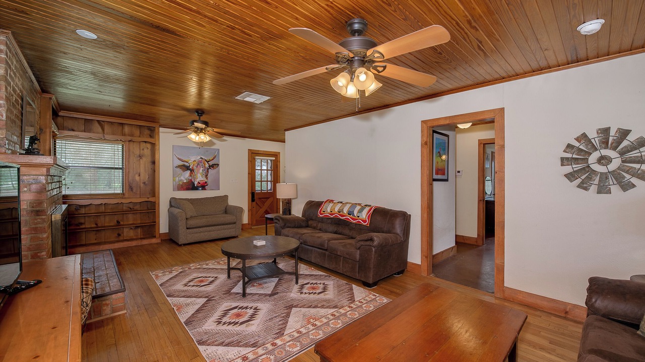 Photo of Livingroom in Wixon Valley