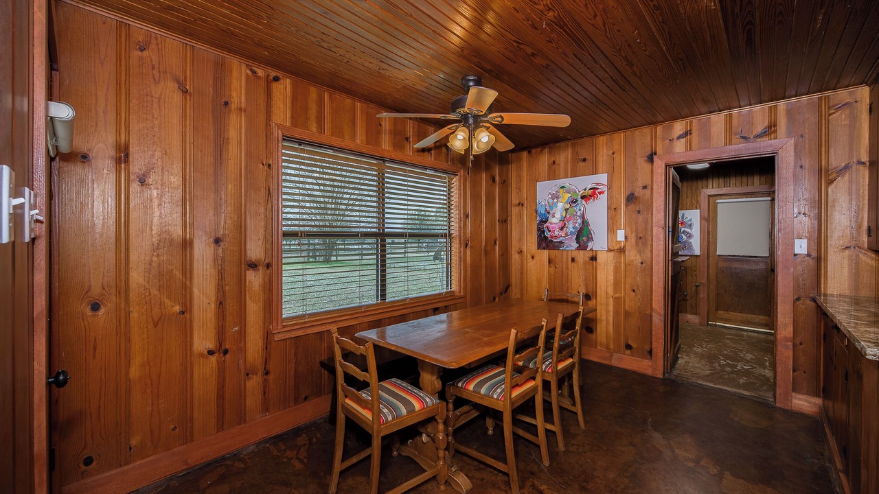 Photo of Livingroom in Wixon Valley