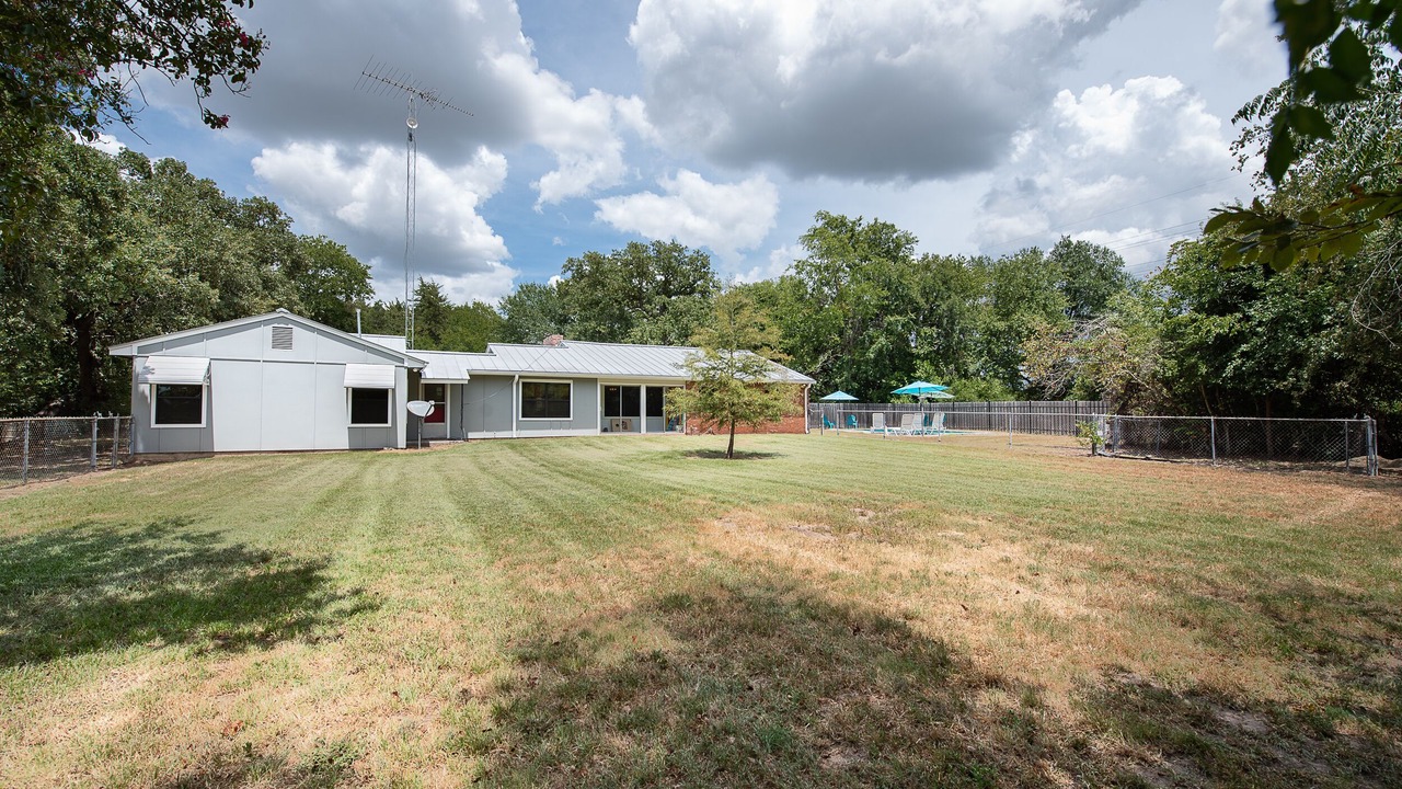 Photo of Outdoor in Wixon Valley