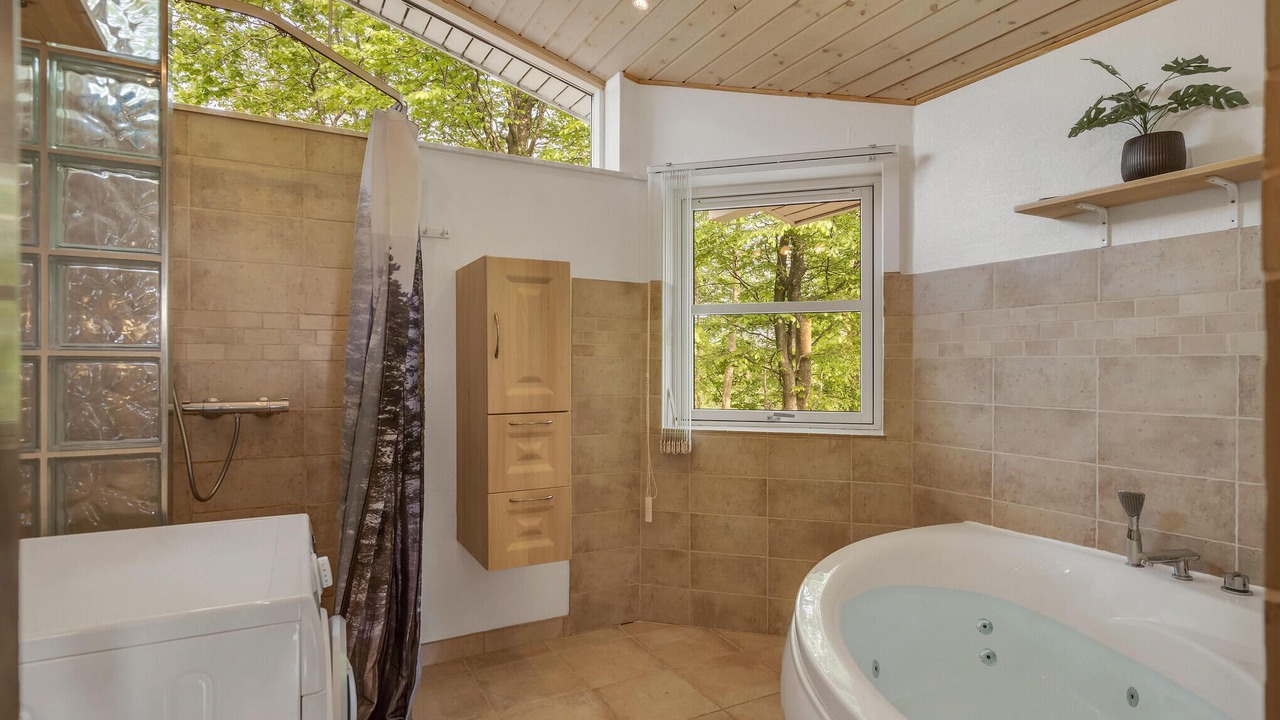 Photo of Bathroom in Lihme