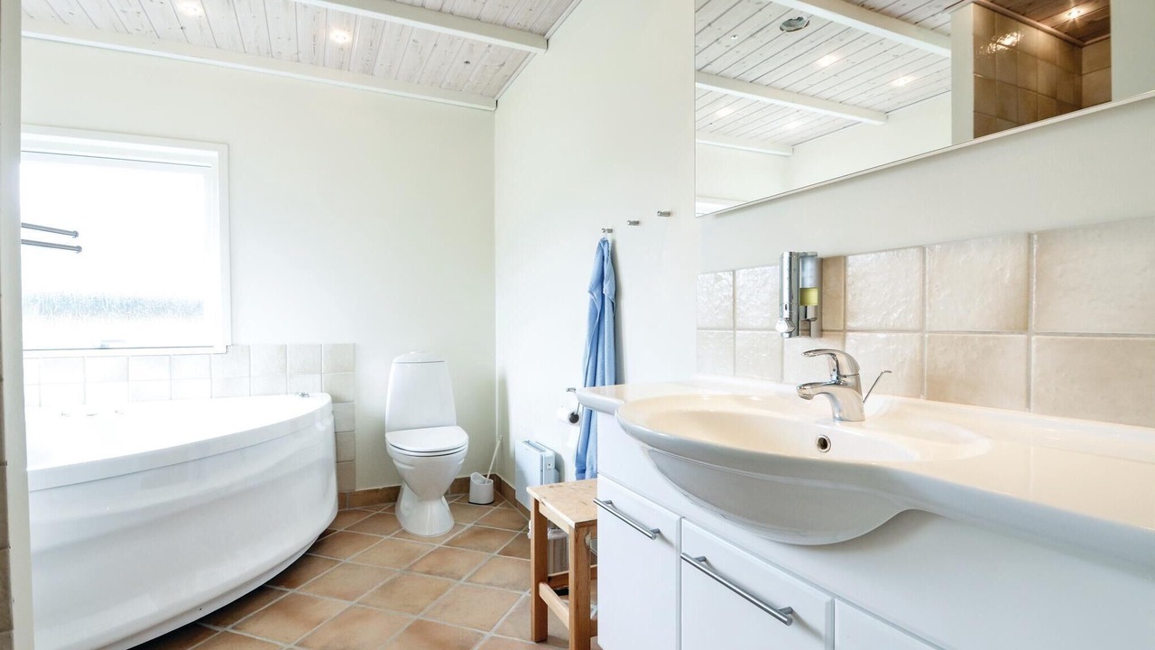 Photo of Bathroom in Vinderup