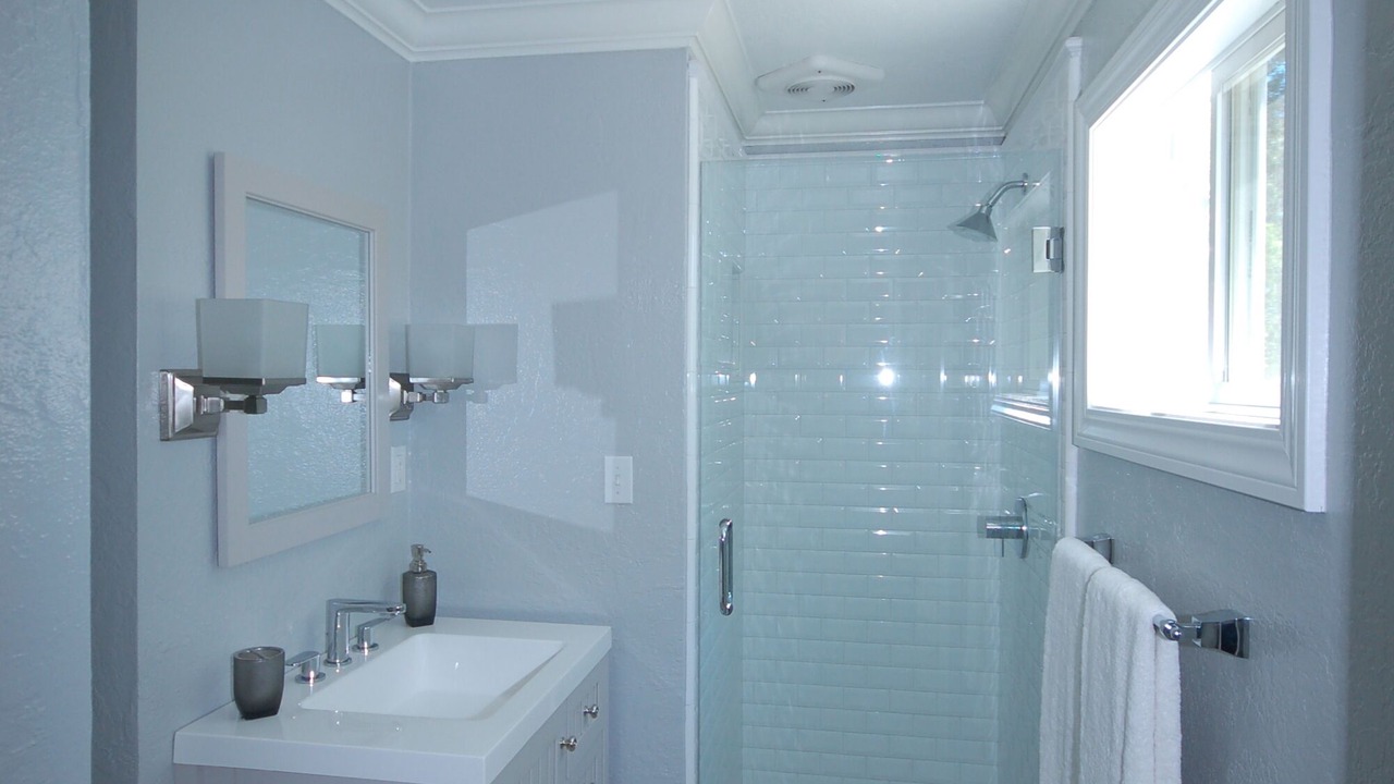 Photo of Bathroom in Oak Knoll