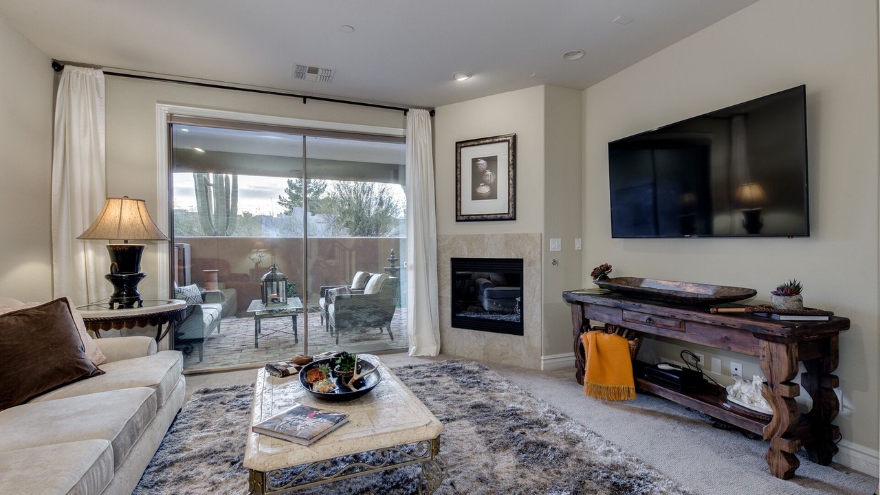 Photo of Livingroom in Cave Creek