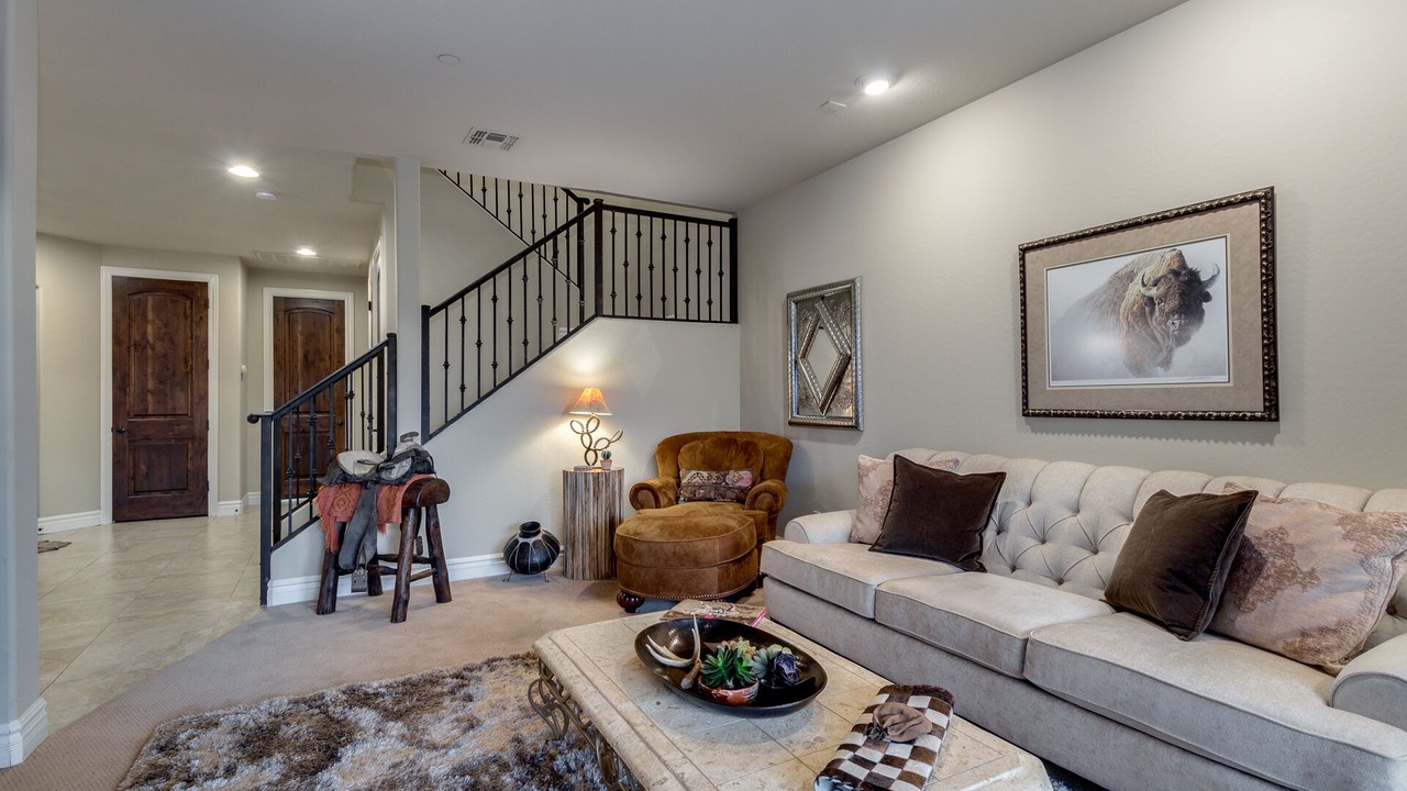 Photo of Bedroom in Cave Creek