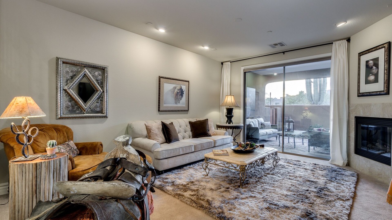 Photo of Bedroom in Cave Creek