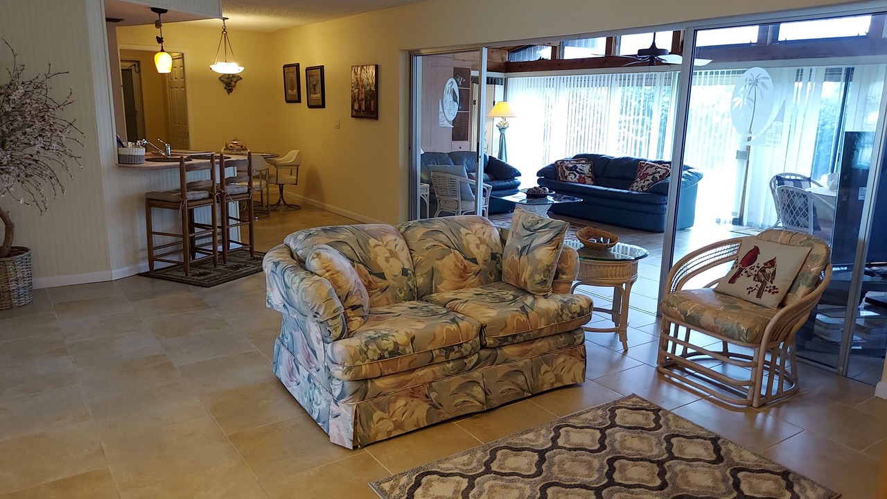 Photo of Bedroom in Edgewater