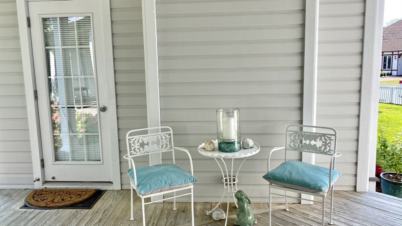 Photo of Patio Balcony in Historic Downtown Manteo