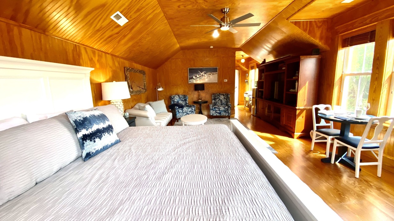 Photo of Bedroom in Historic Downtown Manteo