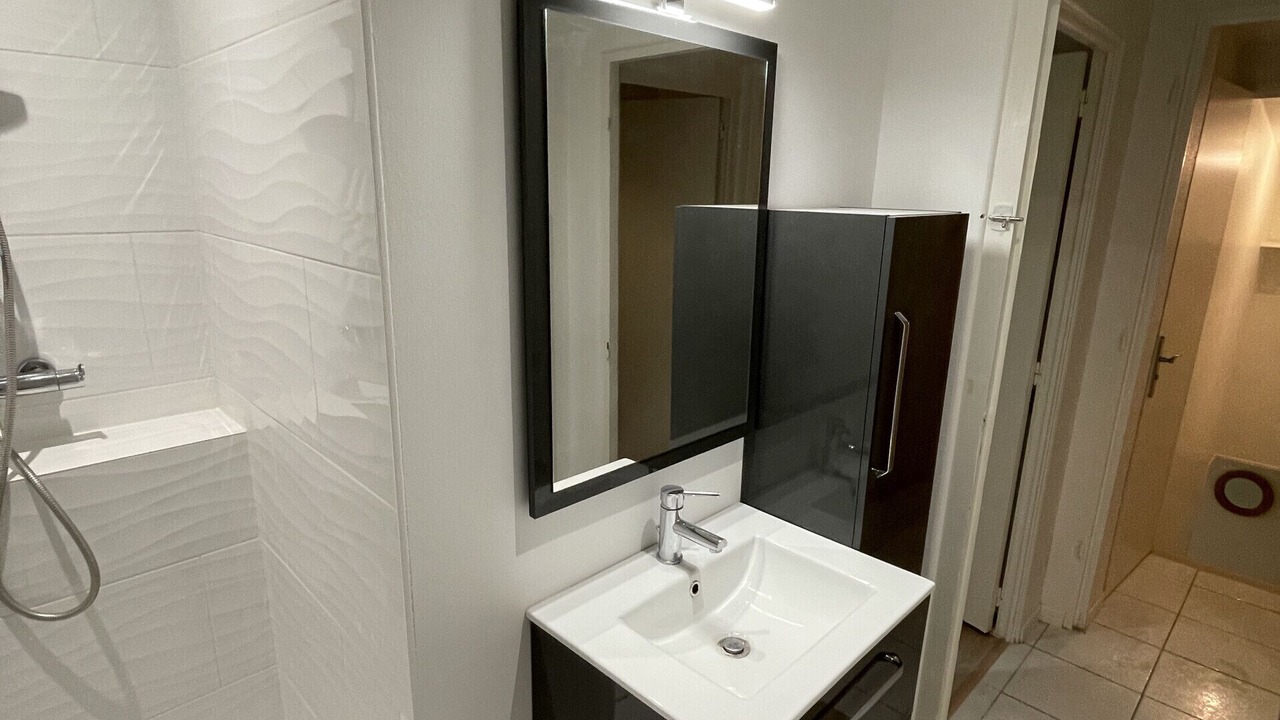 Photo of Bathroom in Pornic