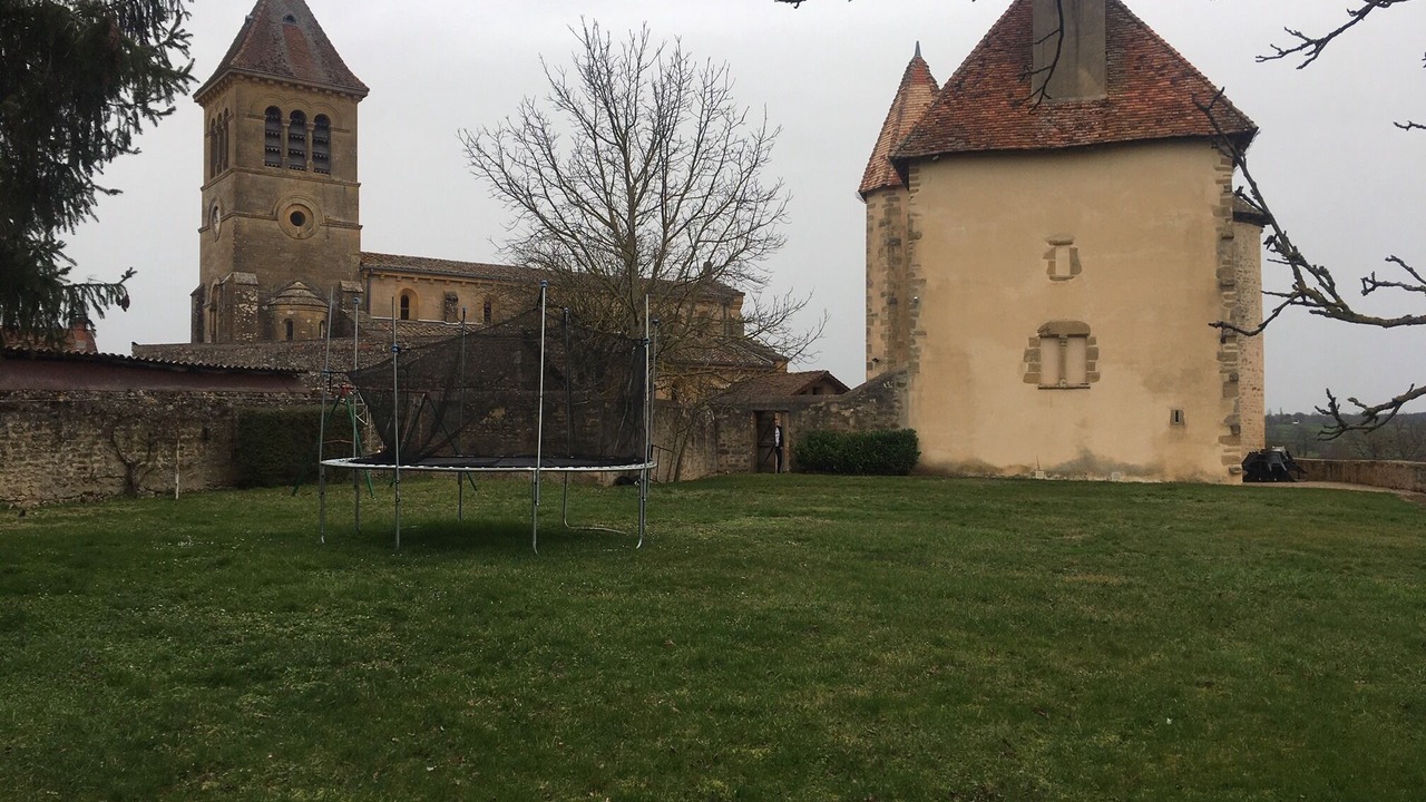 Photo of Outdoor in Saint-Vincent-Bragny