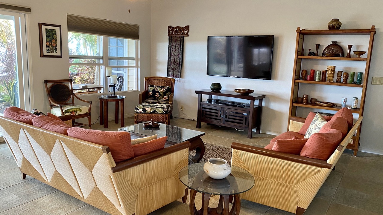 Photo of Livingroom in Bluffs