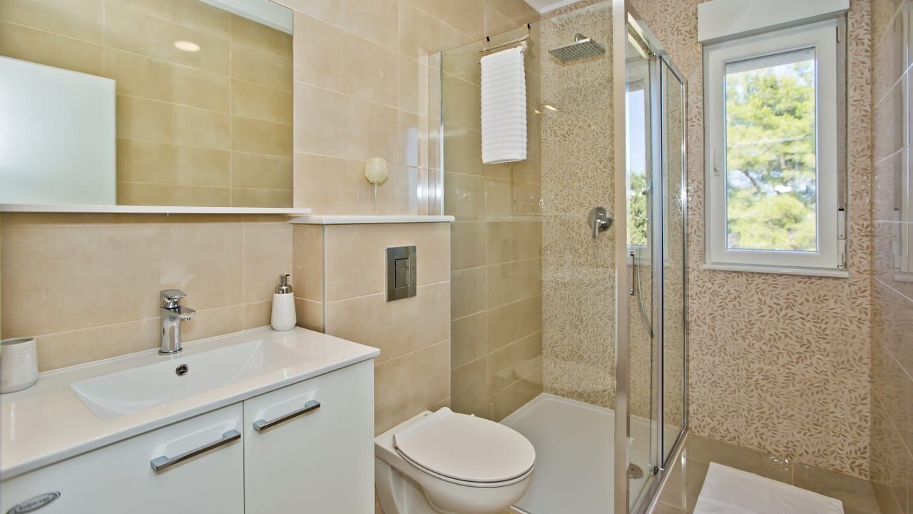 Photo of Bathroom in Bogomolje