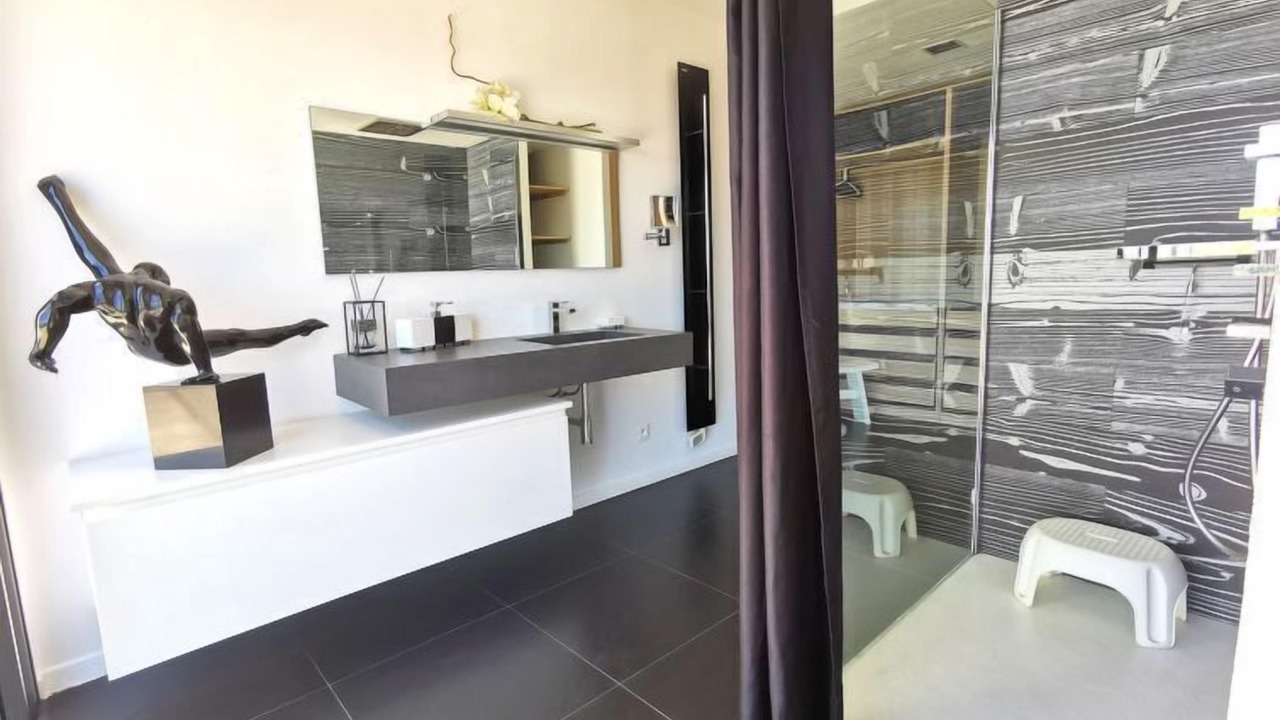 Photo of Bathroom in Nice