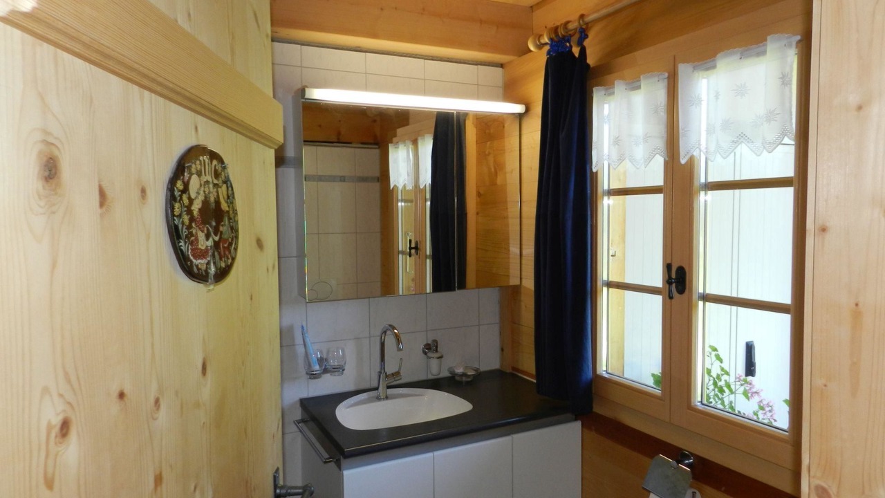 Photo of Bathroom in Gsteig