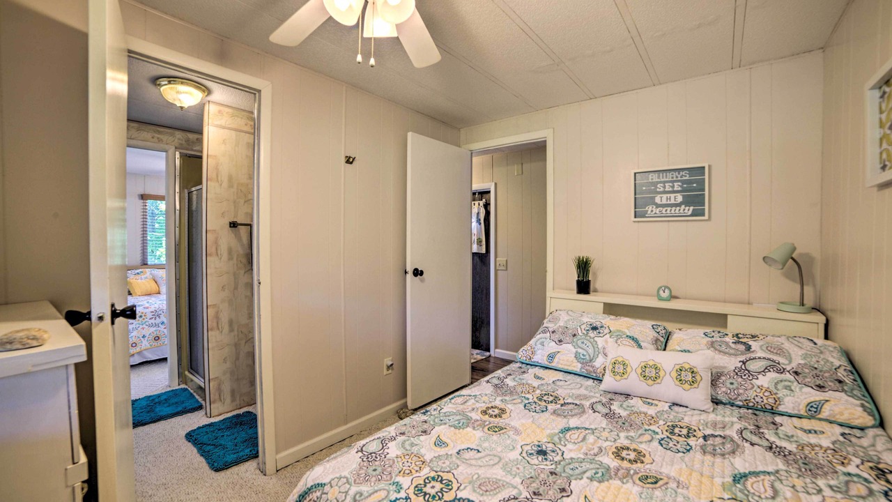 Photo of Bedroom in Murray