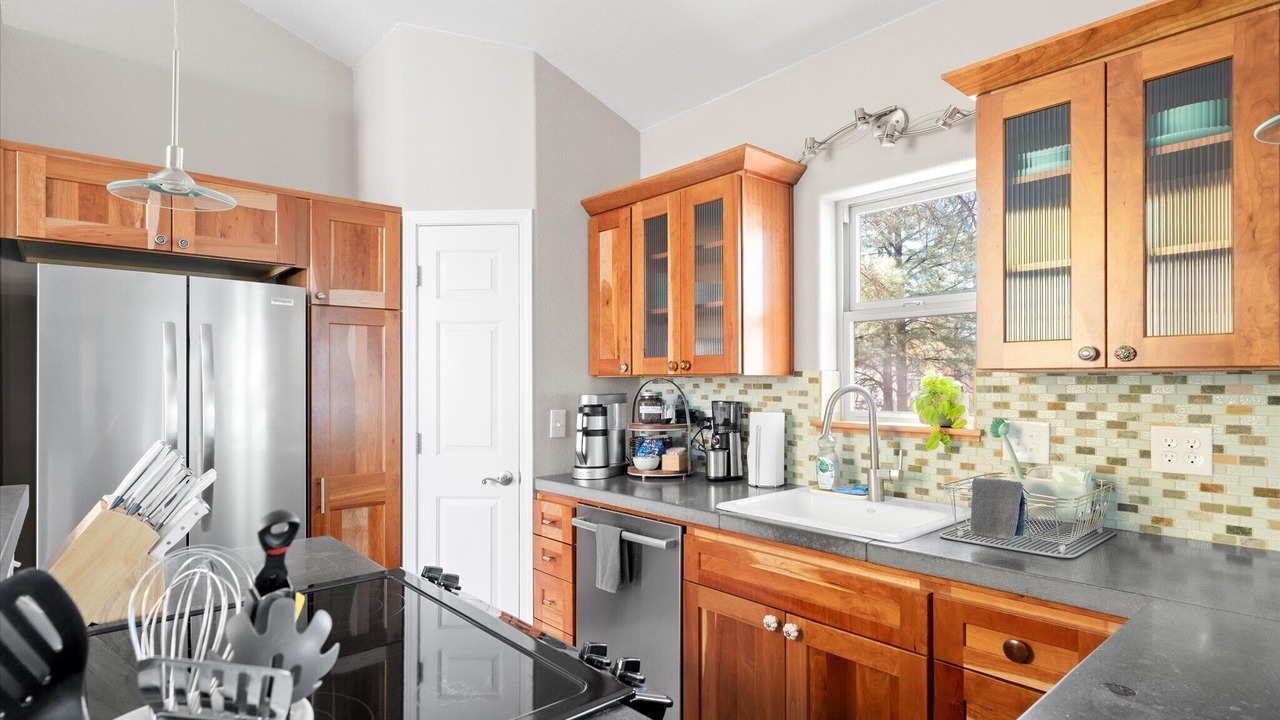 Photo of Kitchen in Ponderosa Trails