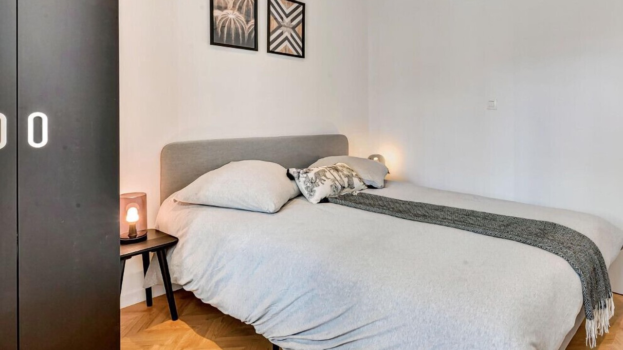 Photo of Bedroom in Val-de-Grace