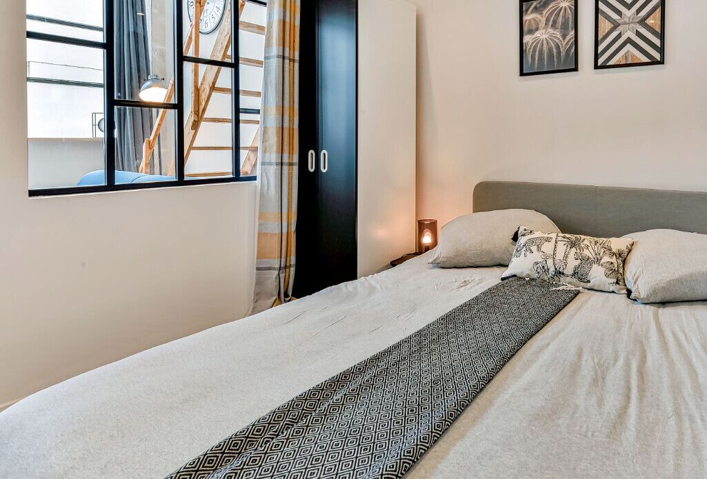 Photo of Bedroom in Val-de-Grace