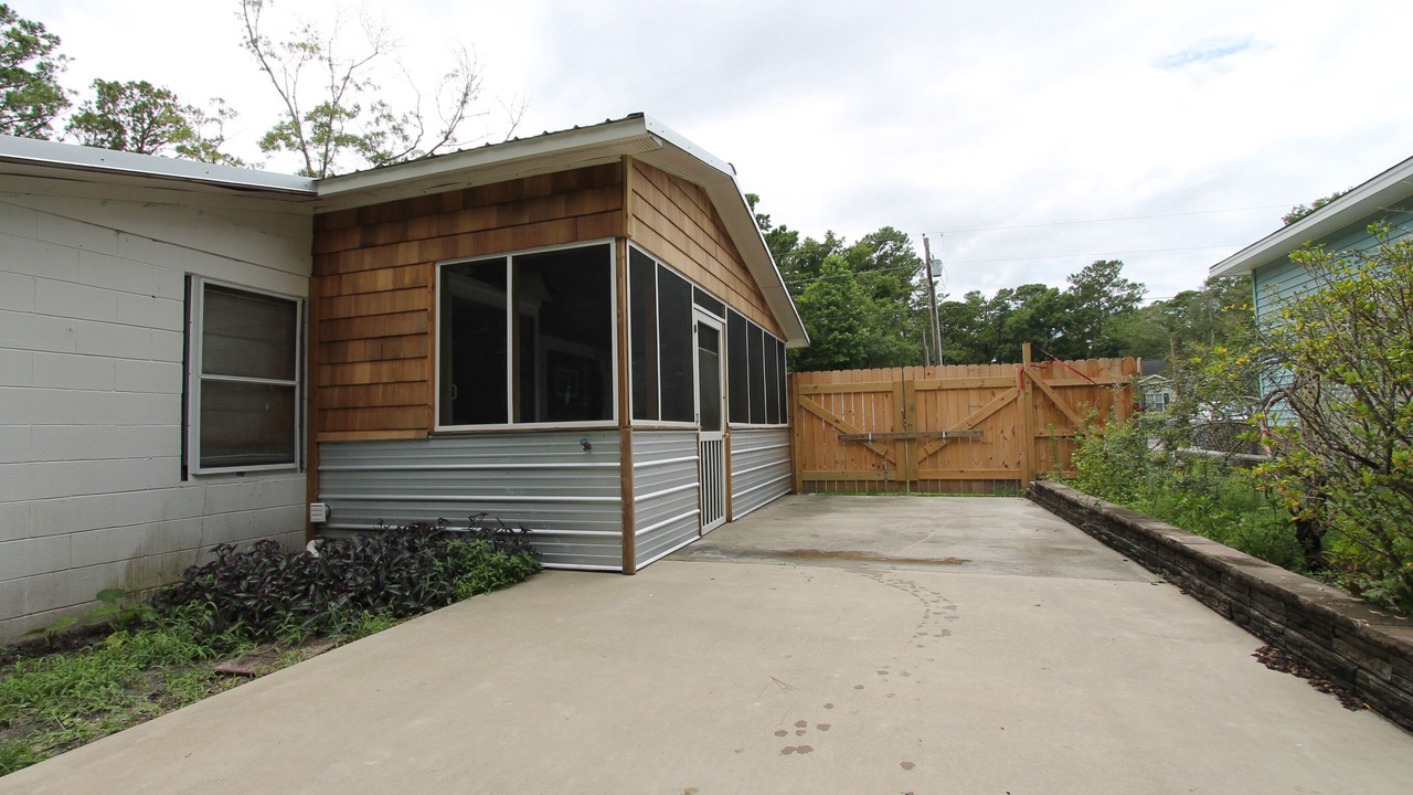 Photo of Outdoor in Supply