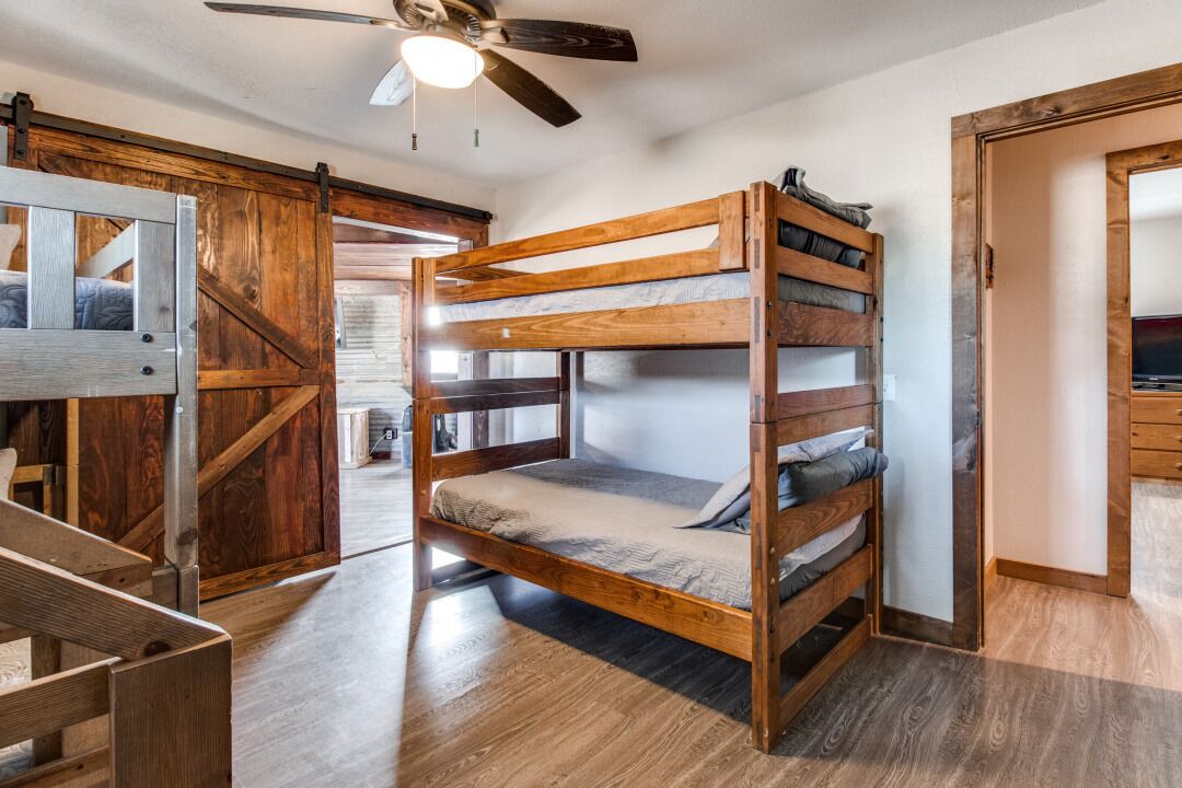 Photo of Bedroom in Pottsboro