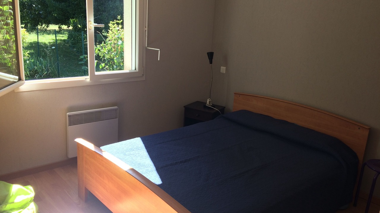 Photo of Bedroom in Laroque-Timbaut