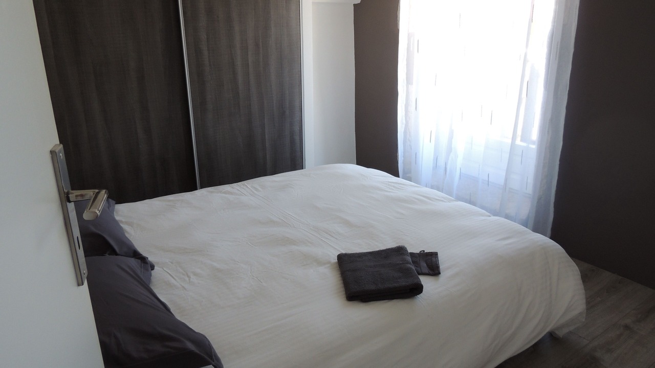 Photo of Bedroom in Vailhourles