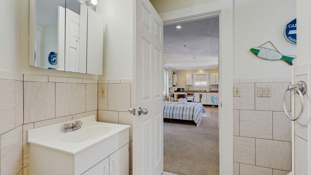 Photo of Bedroom in Commercial Street