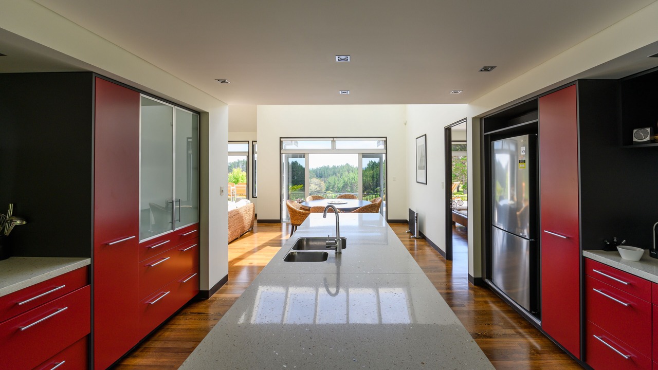 Photo of Others in Russell