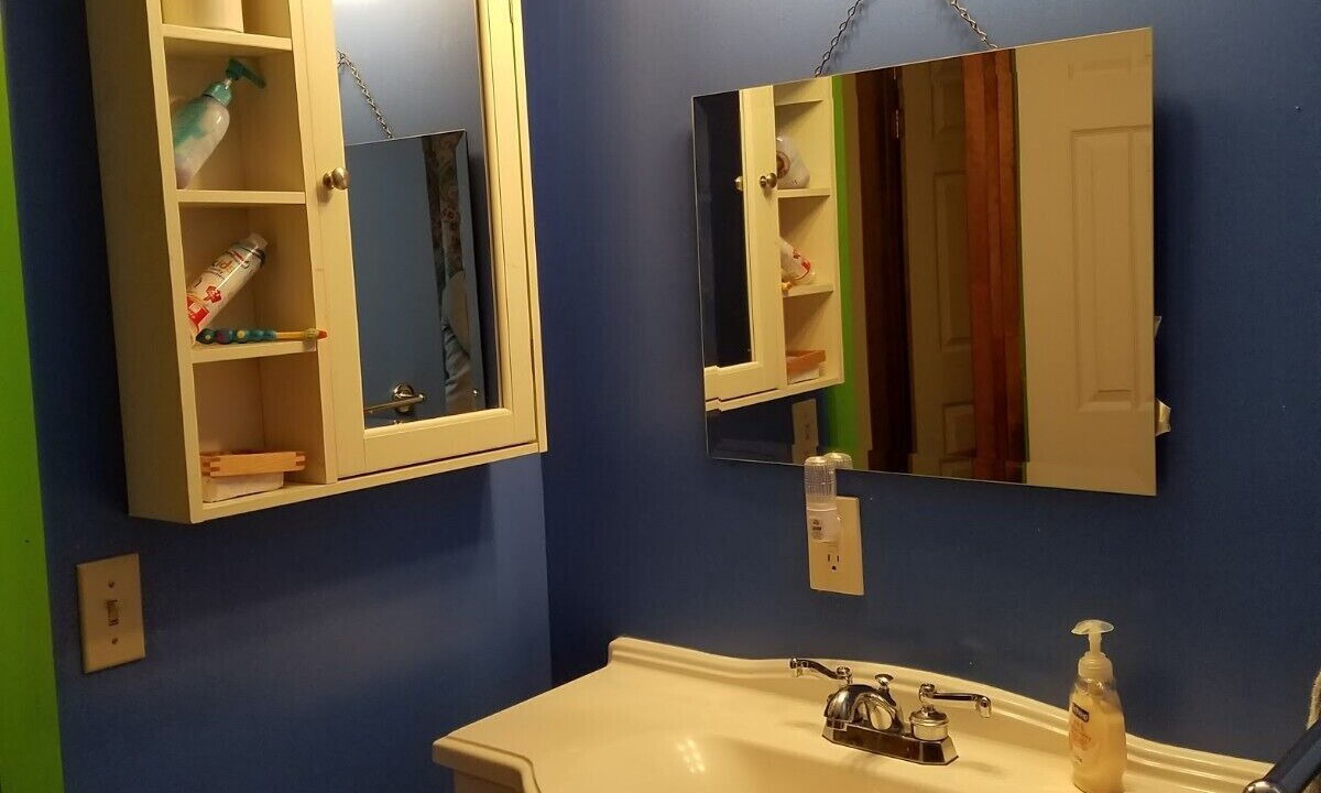 Photo of Bathroom in Williamstown