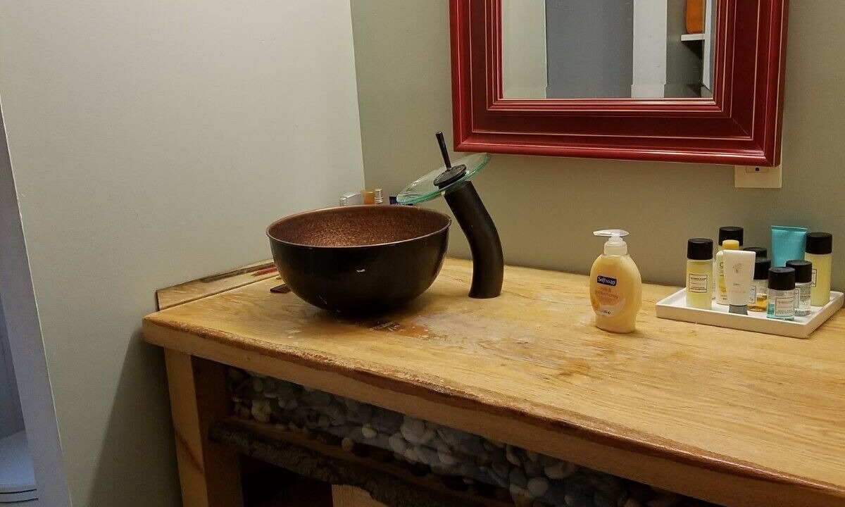 Photo of Bathroom in Williamstown